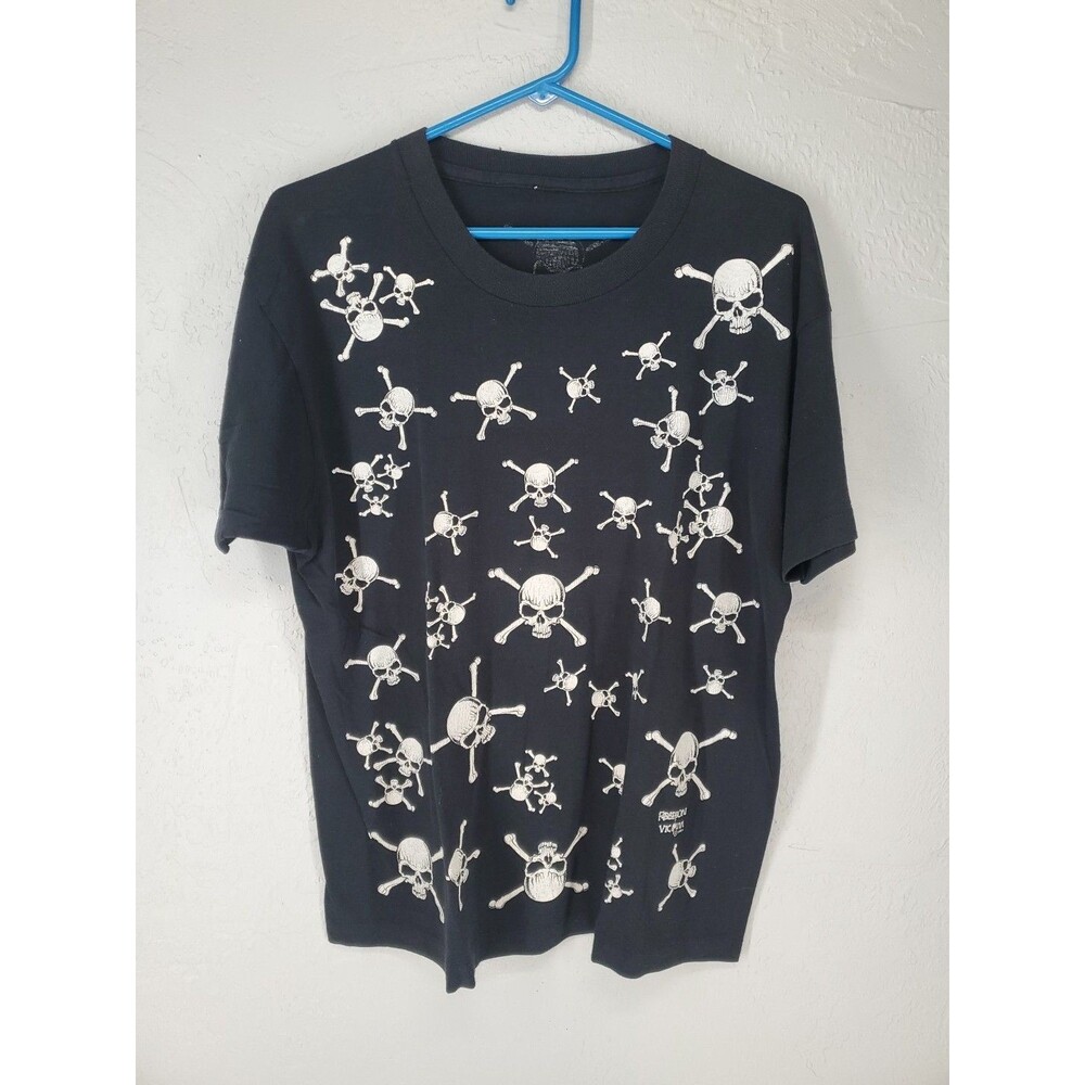 Fashion Victim 1991 Skulls Crossbones All Over Print Vintage T-Shirt Black Large